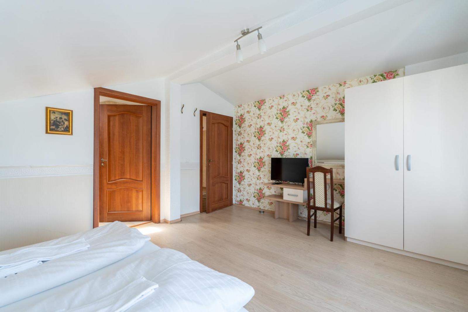 Farawayhomes Aparthotel Near Vienna Airport - Anytime Self Check-In Bruck an der Leitha Extérieur photo