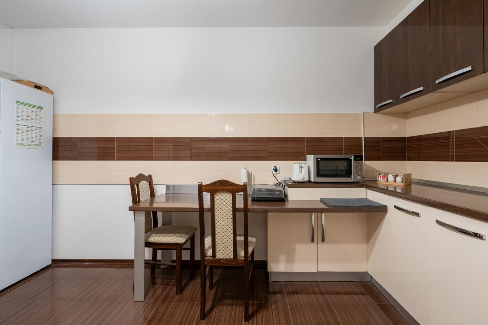 Farawayhomes Aparthotel Near Vienna Airport - Anytime Self Check-In Bruck an der Leitha Extérieur photo