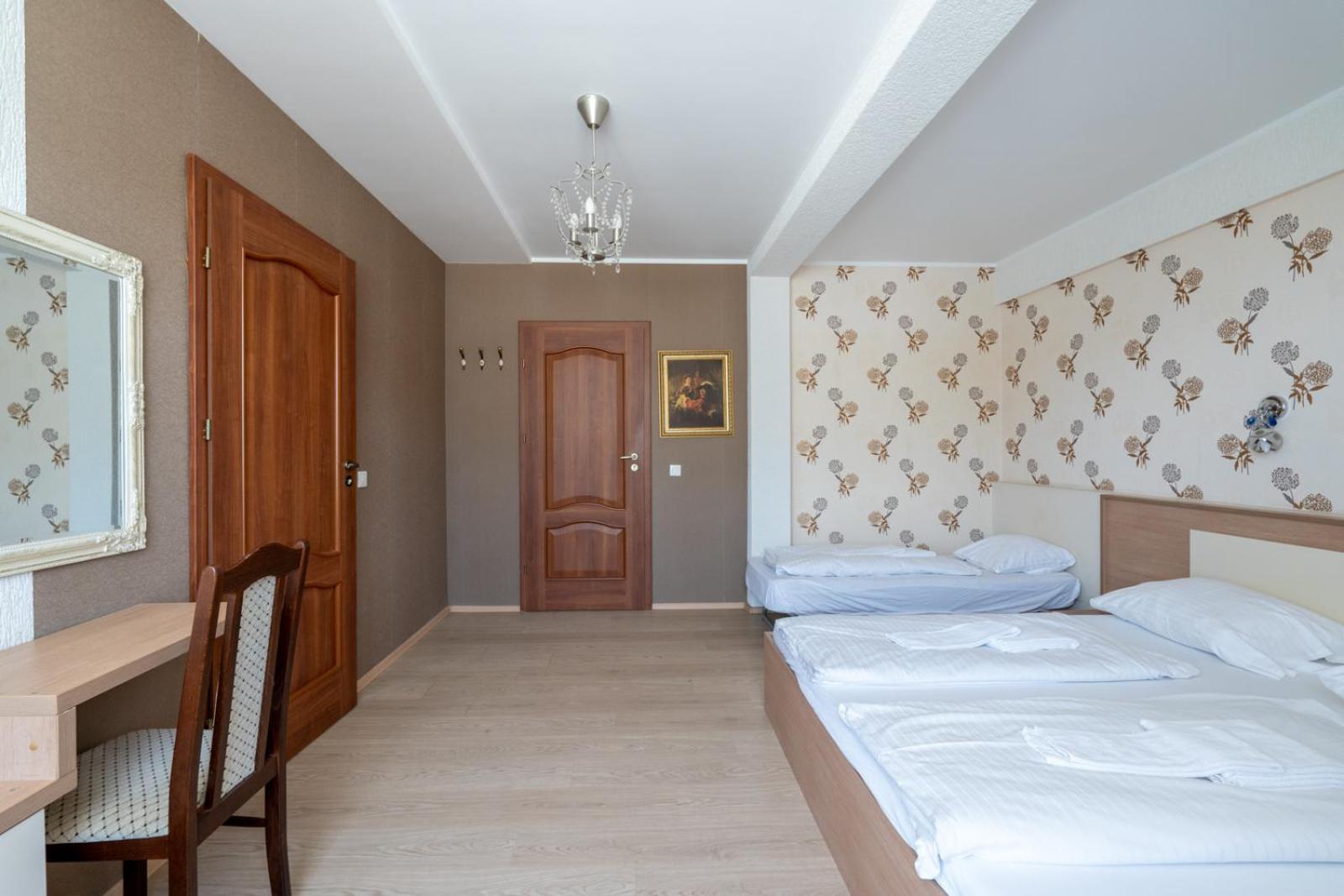 Farawayhomes Aparthotel Near Vienna Airport - Anytime Self Check-In Bruck an der Leitha Extérieur photo