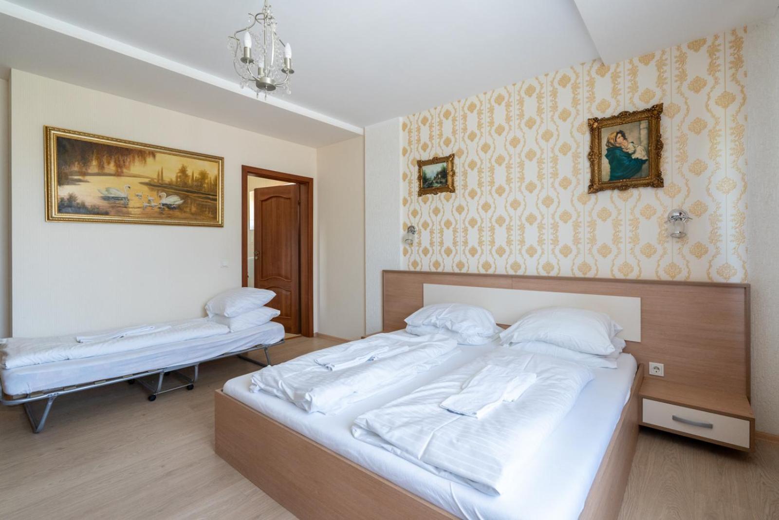 Farawayhomes Aparthotel Near Vienna Airport - Anytime Self Check-In Bruck an der Leitha Extérieur photo