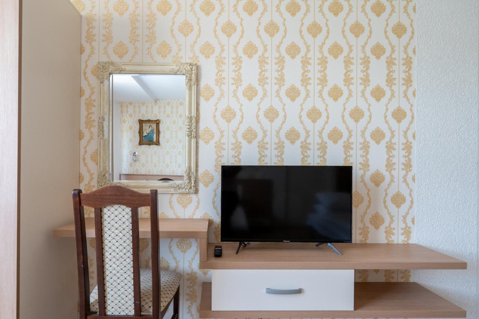 Farawayhomes Aparthotel Near Vienna Airport - Anytime Self Check-In Bruck an der Leitha Extérieur photo